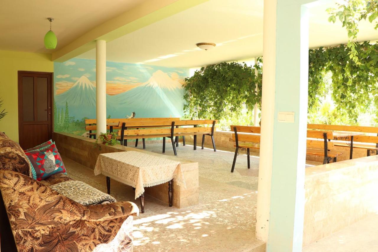 Happy House Hotel Ch'iva Exterior photo